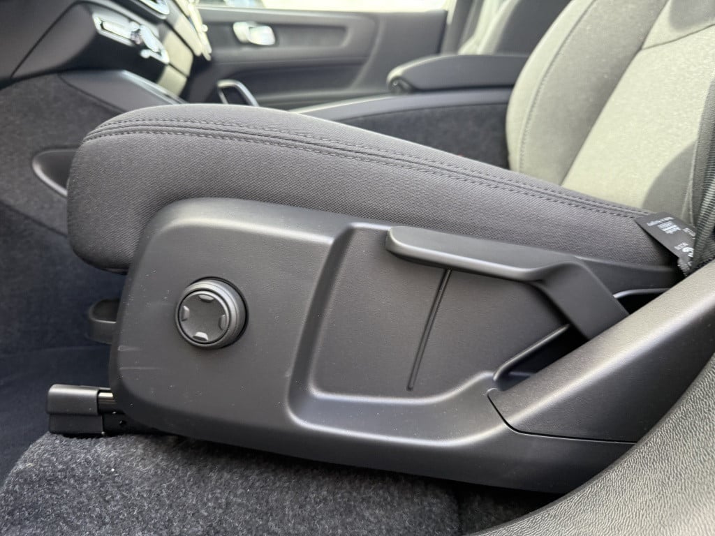 Volvo Ex40 extended range plus dark | extra getint glas | dak contrasterend