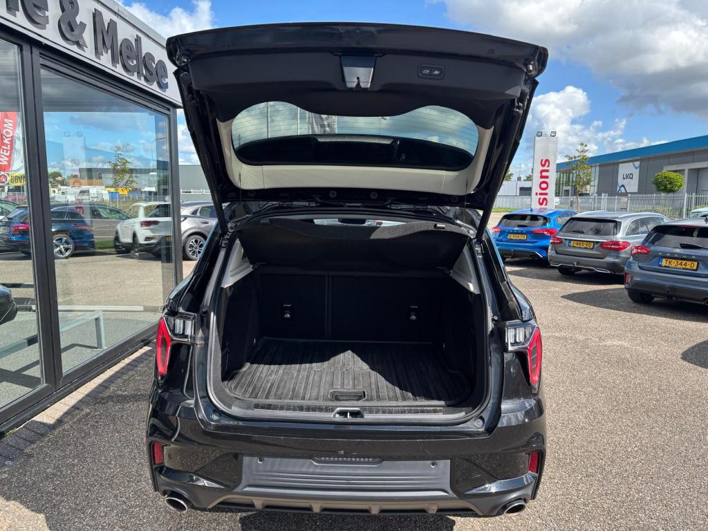 Lynk & Co 01 1.5td 261pk phev 7dcth