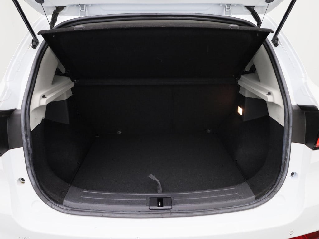 MG Zs Ev mg luxury 45 kwh