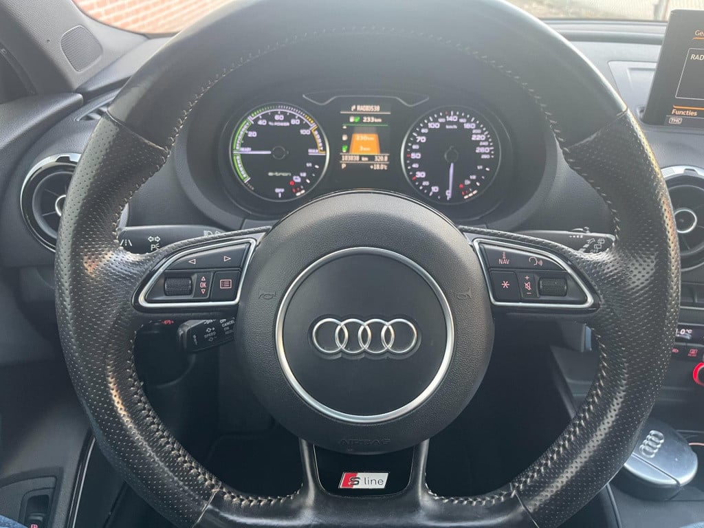Audi A3 sportback 1.4 e-tron ambition pro line + | s-line | orig. nl | full