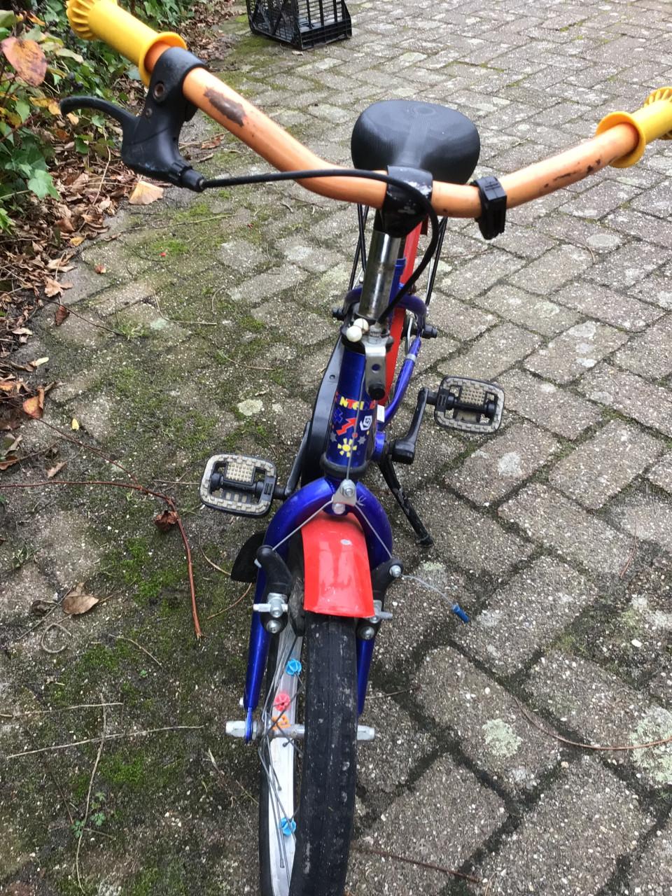 Kinderfietsje 16 inch