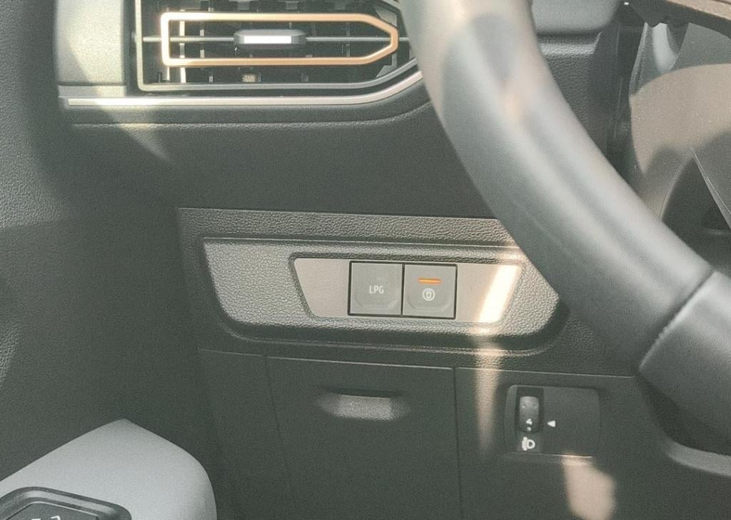 Dacia Sandero Stepway 1.0 tce 100 eco-g extreme