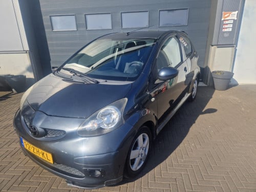 TE KOOP TOYOTA AYGO 1.0 12V SPORT ZUINIGHEIDSLABEL A