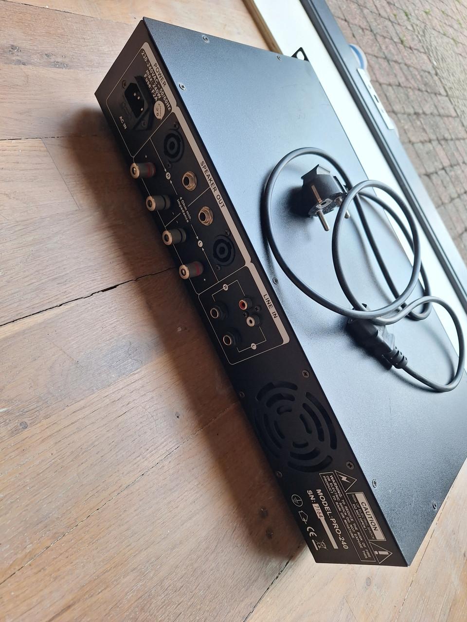Versterker 240 Watt
