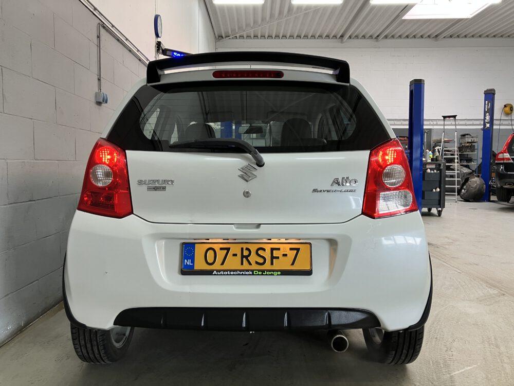 Suzuki Alto 1.0 Silver-line