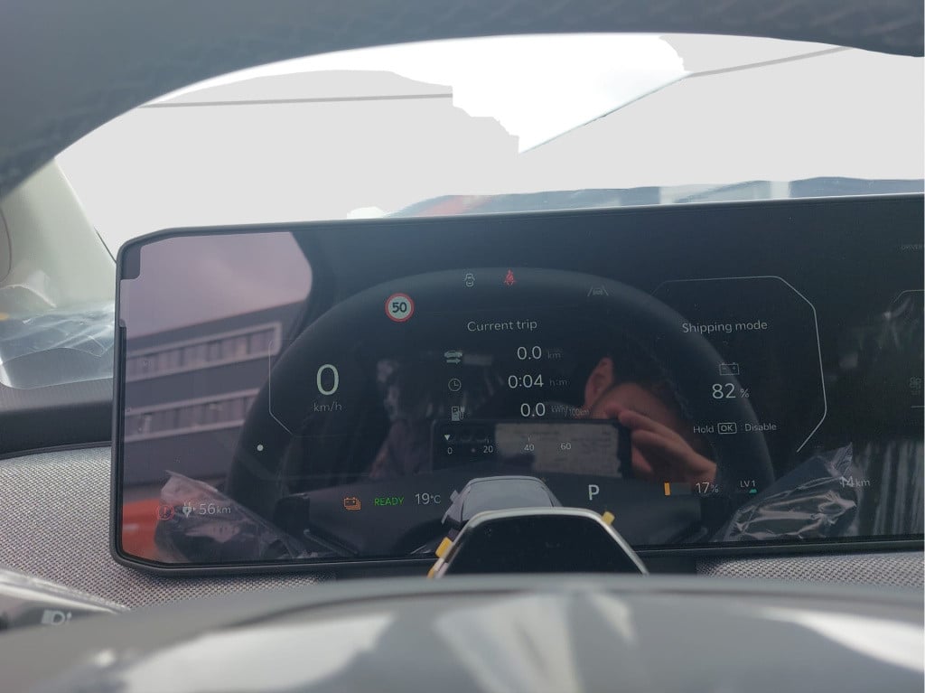 Kia Ev3 plus 58.3 kwh | snel leverbaar | navi | parkeercamera | automaat |