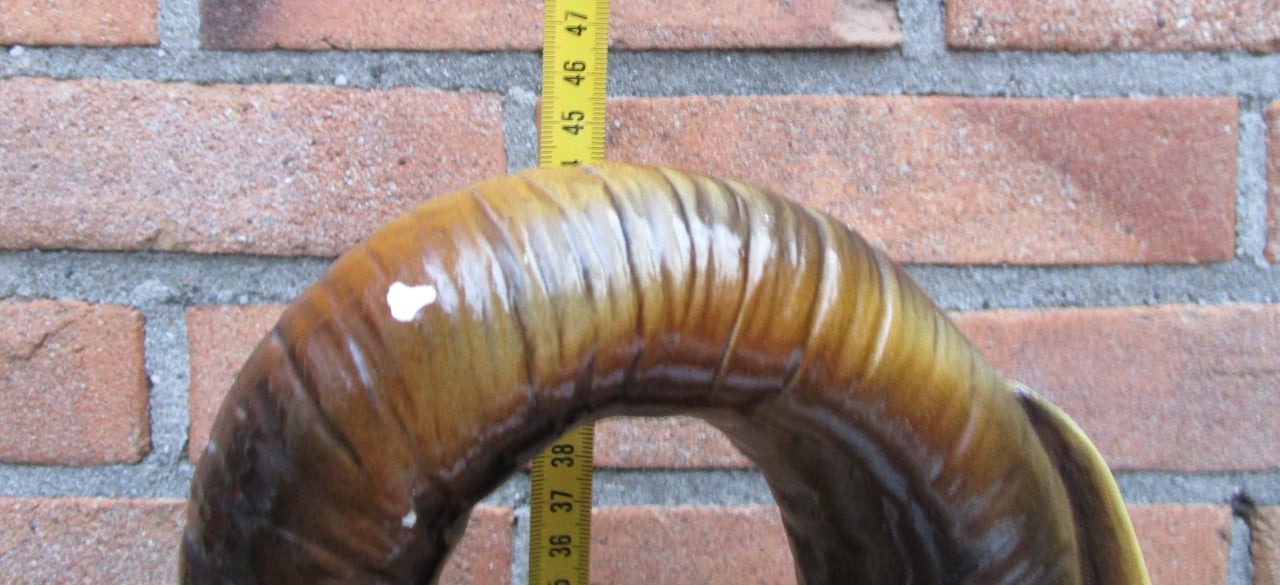 Vintage Olifant Beeld met Omhoog Geheven Slurf - Decoratief