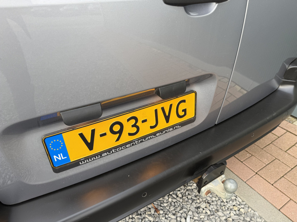 Citroen Berlingo 1.6 bluehdi 100pk driver bestelauto 3-zitter