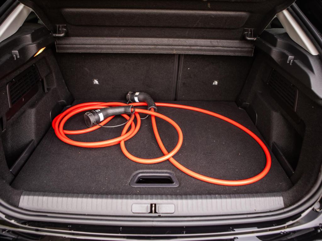 Citroen Ë-c4 ev 50kwh 136pk you