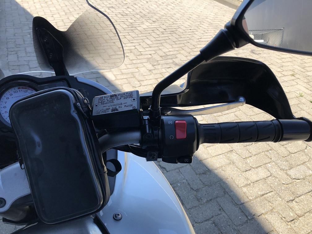 Keurige middenklasse Versys 650 '07 met 45dkm, veel Givi extra's €3250,-
