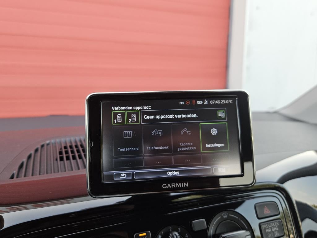 Volkswagen UP! 1.0 move | radio | navi | rijklaar inclusief 1 jaar bovag ga