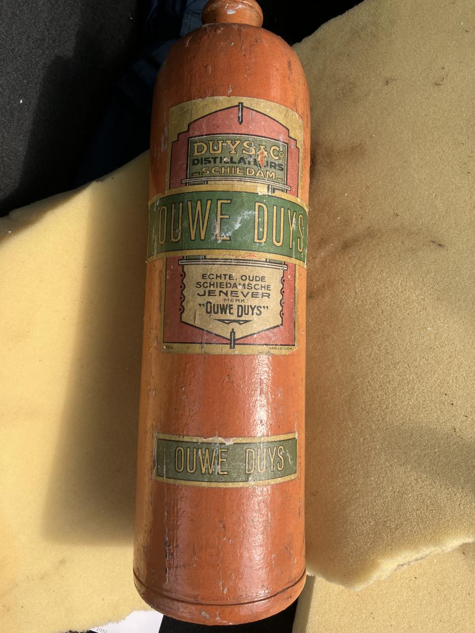 Oude jenever kruik ( Ouwe Duys )