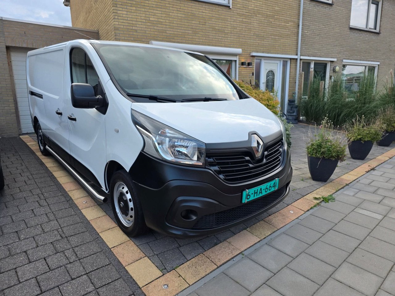 Renault Trafic 1.6 Dci L2H1 Bj 2015
