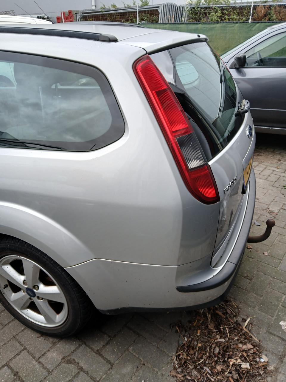 Ford Focus 1.8 Station-2006-Airco-trekhaak-stuurbekr-i.zr.g.st.-2400,=