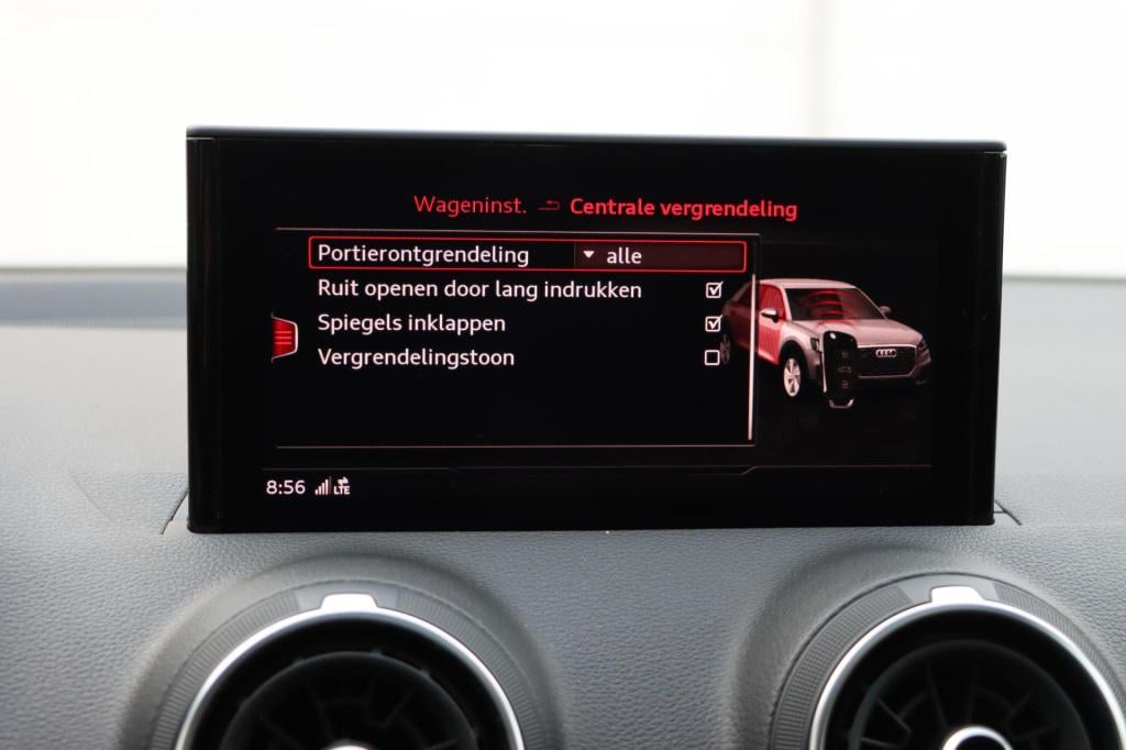 Audi Q2 35 tfsi s edition 150pk s-tronic | panoramadak