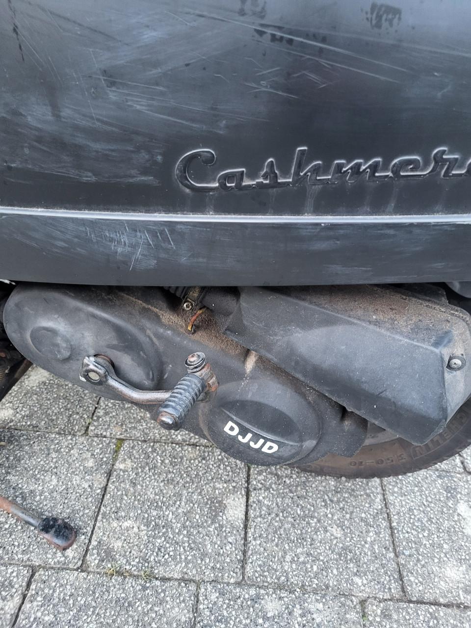 Djjd Cashmere scooter