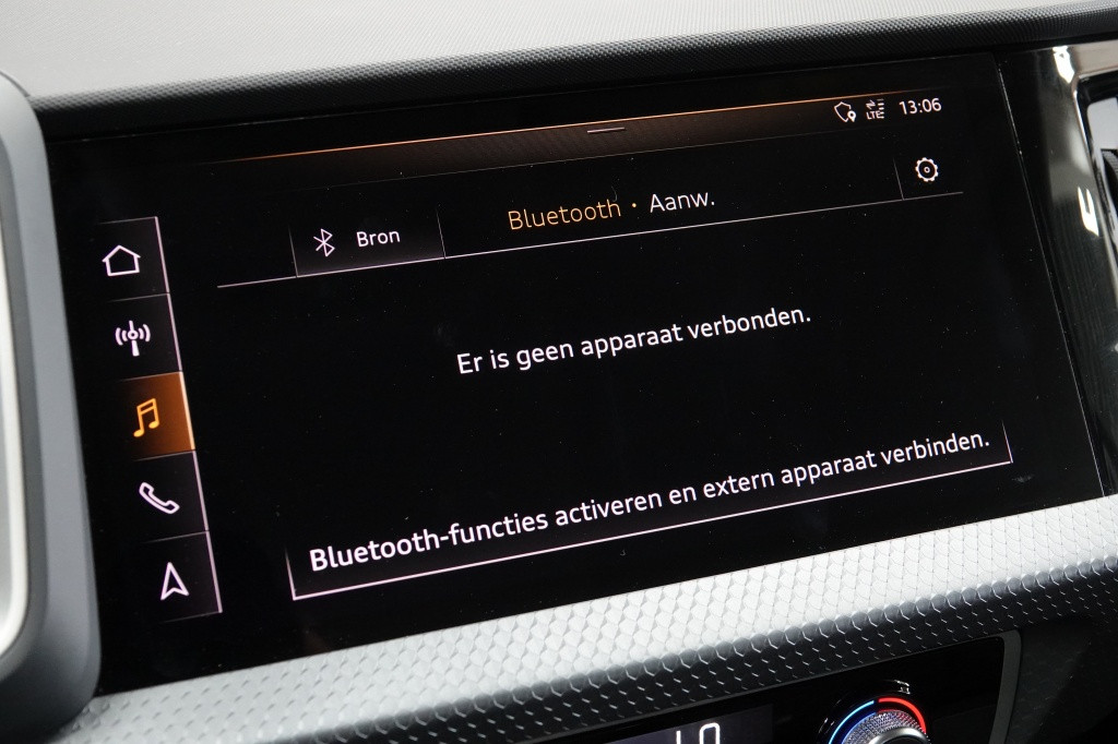 Audi A1 Sportback 35 tfsi | black edition | camera | carplay |