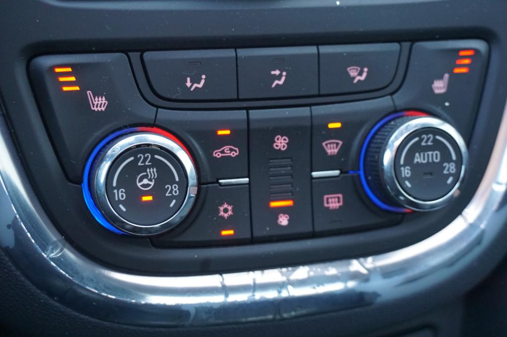 Opel Mokka 1.4 t cosmo airco / navi / cruise / stoelverw. / pano / leder / 