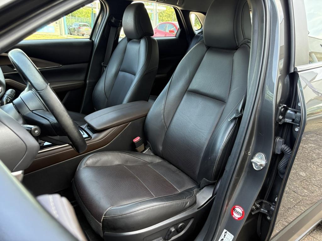 Mazda Cx-30 2.0 sa-x 180 comfort leerpakket 18"