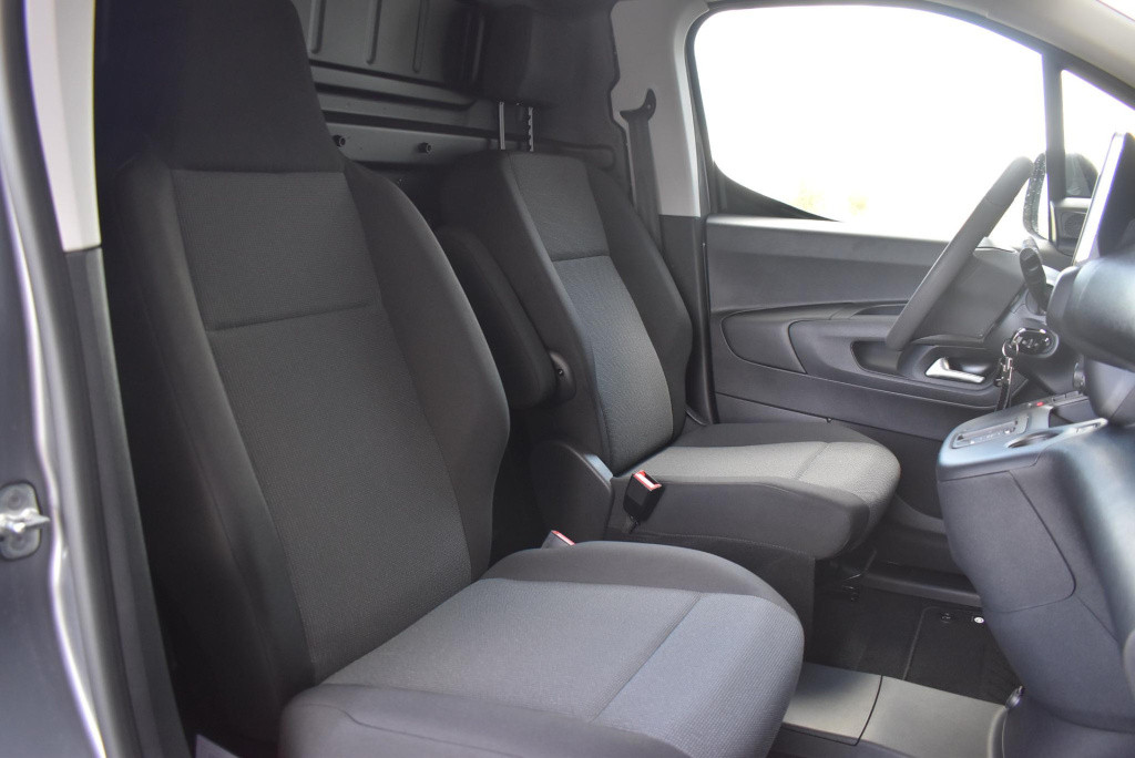 Opel Combo-e electric 136 l1 50kwh | navi | cruise | airco | trekhaak