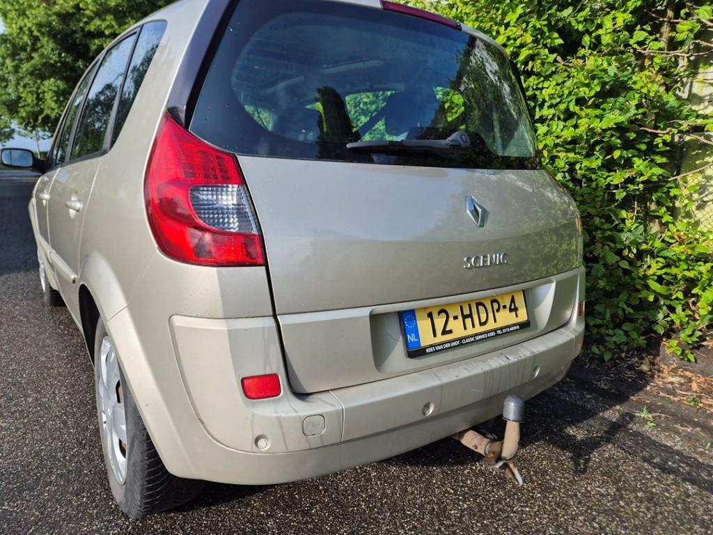 Renault Scenic 2.0 16v mpv