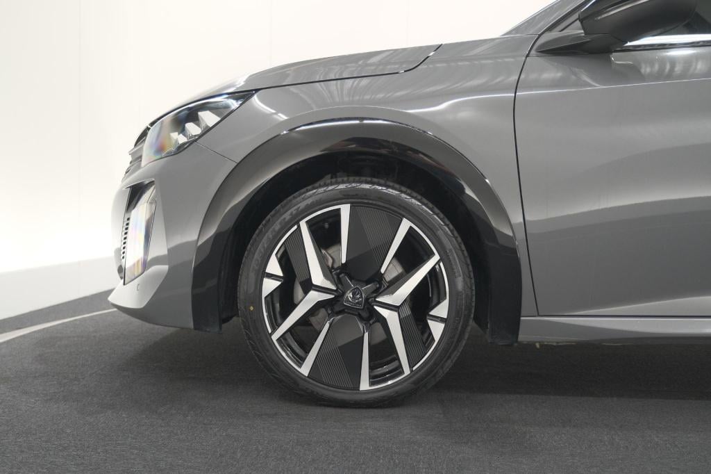 Peugeot 208 1.2 hybrid 145 e-dcs6 gt | alcantara pakket | camera | apple ca
