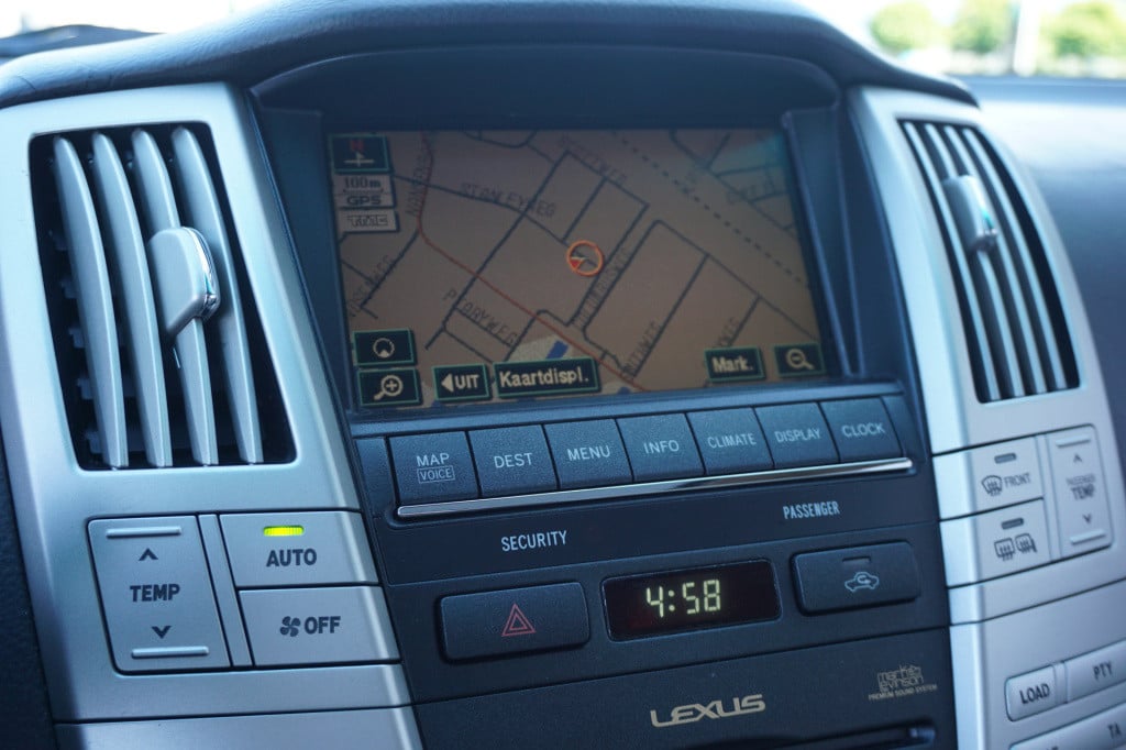 Lexus RX 400h executive airco / navi / cruise / stoelverw. / leder / pano /
