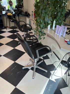 Kappersstoelen met pomp