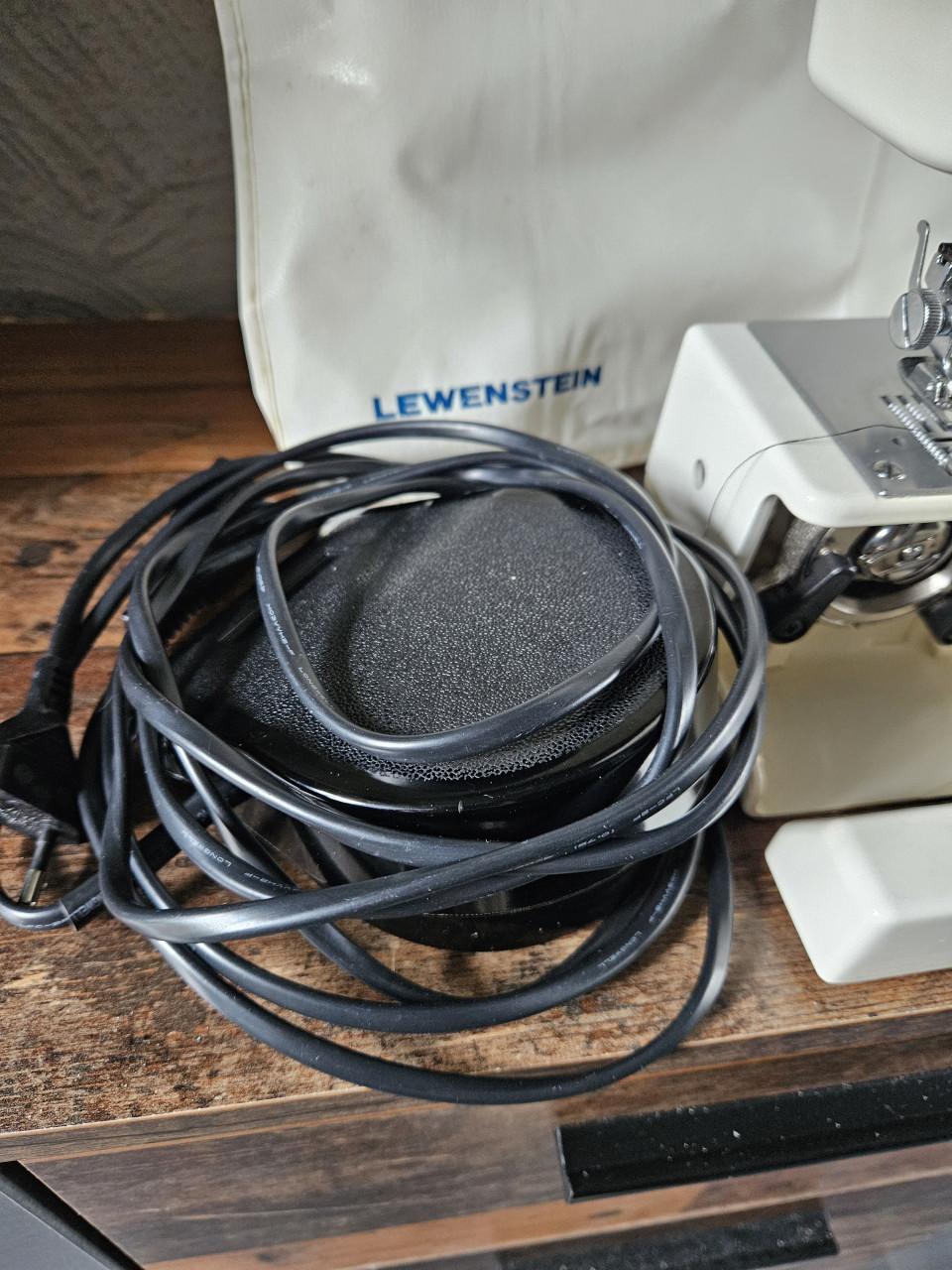 Werkende krachtige Lewenstein Melson 3106 Naaimachine - Limited Edition