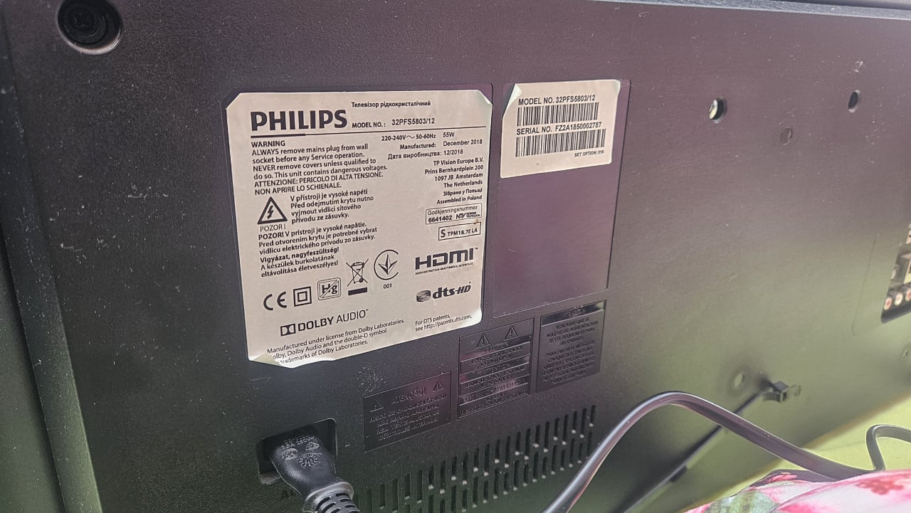 📺 Philips 32 inch Smart TV met afstandsbediening.