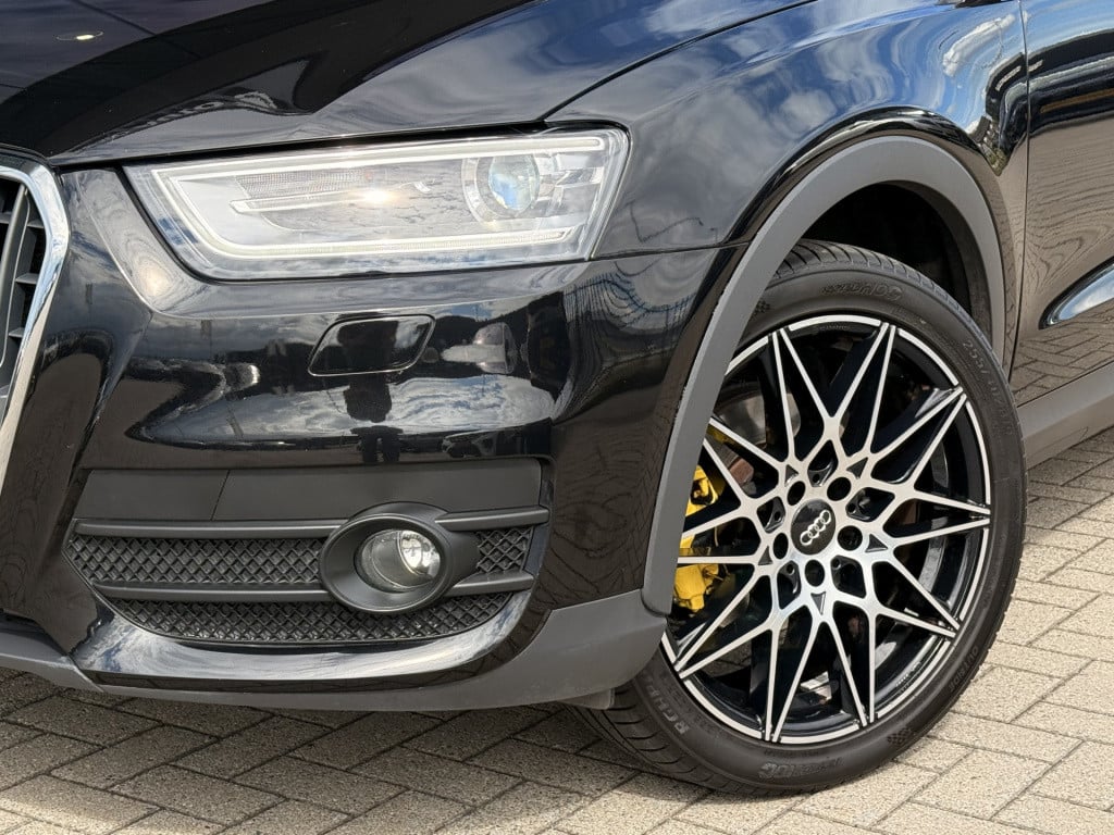 Audi Q3 2.0 tfsi quattro | afn trekhaal | stoelverwarming | half leder | pa