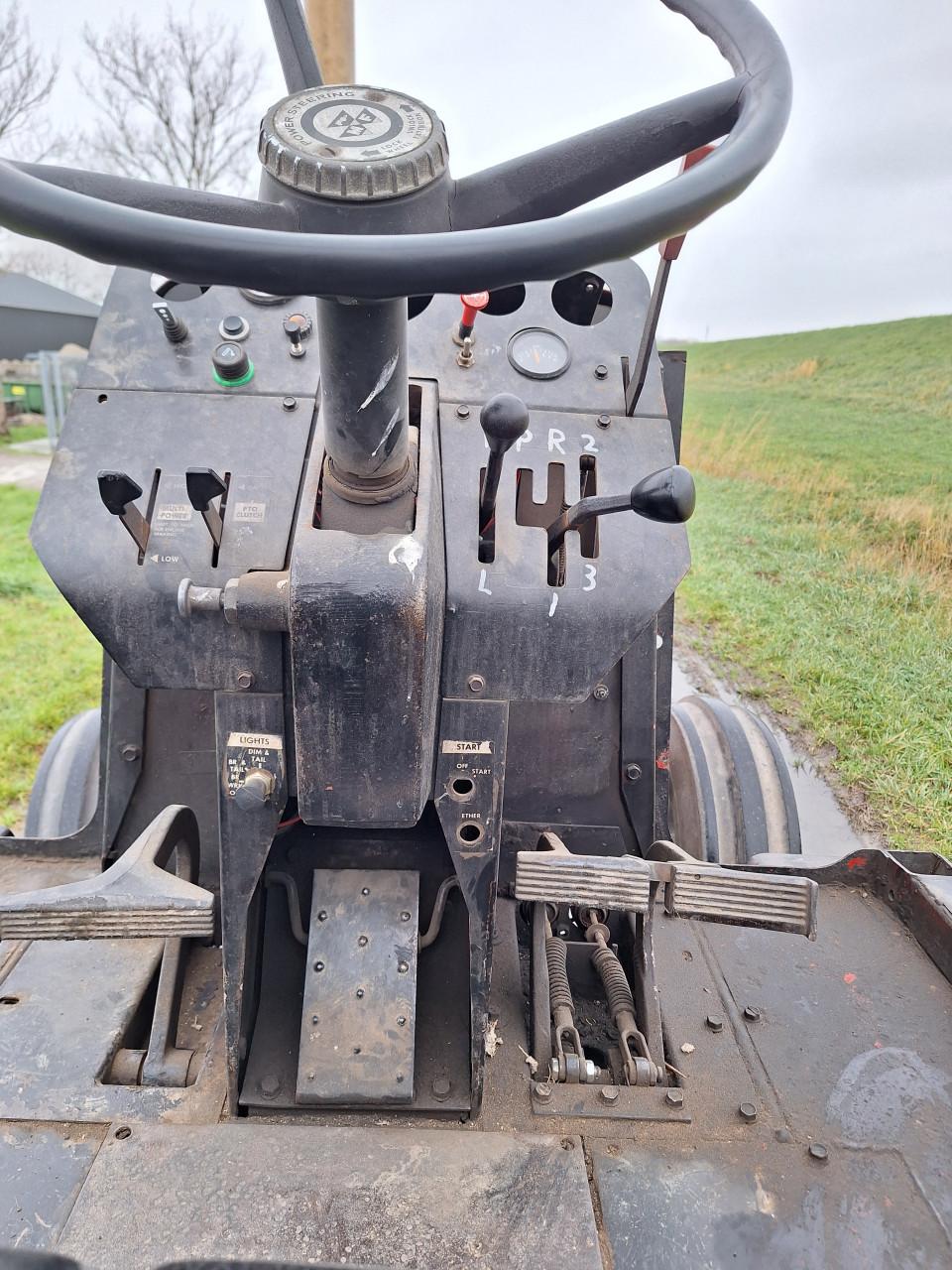 Massey Ferguson 1135