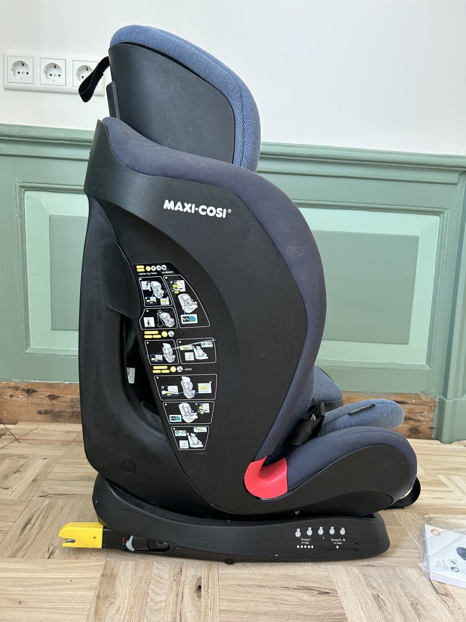 Maxi cosi titan