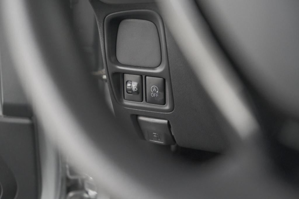 Peugeot 108 1.0 e-vti première | bluetooth radio | airco | 5 deurs