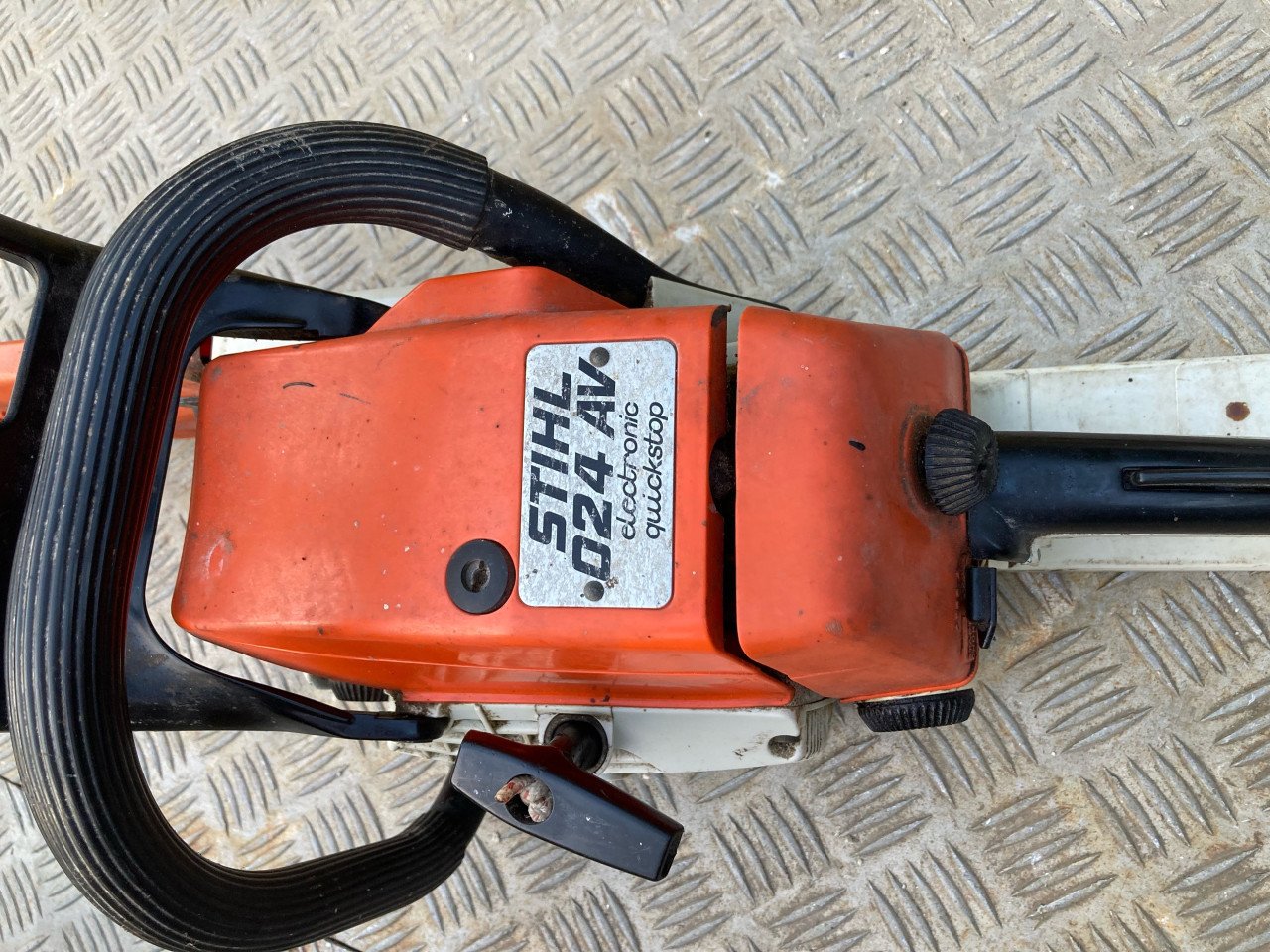 Stihl 024 AV Electronic Quickstop