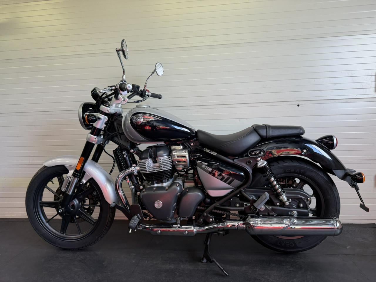 Royal Enfield Super Meteor 650 | Cruiser | Op voorraad