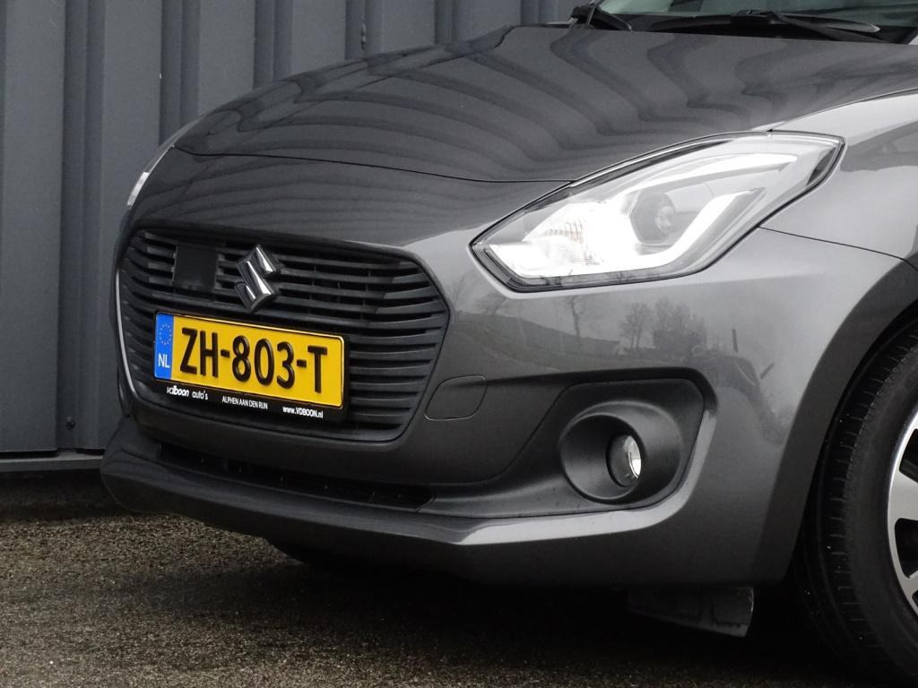 Suzuki Swift 1.0 stijl automaat | stoelverwarming | navi | bluetooth