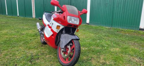 Honda Cbr 600 f 1990