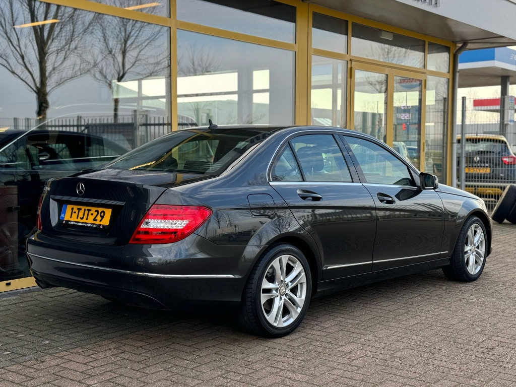 Mercedes-Benz C-Klasse 180 amb. avantgarde