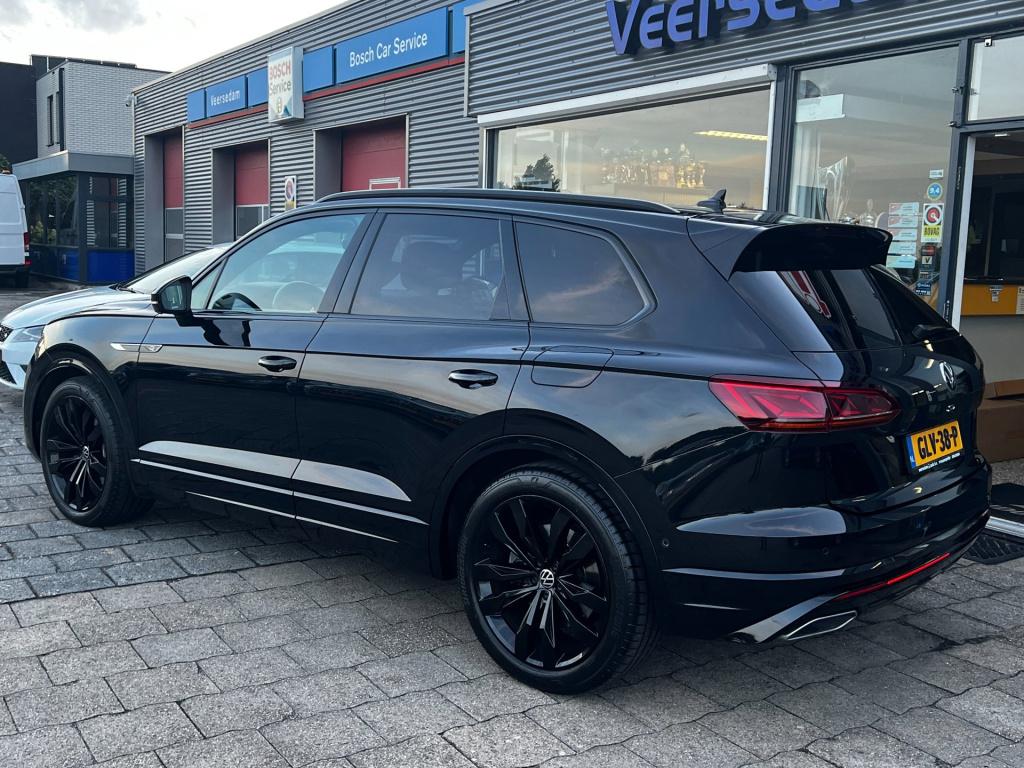 Volkswagen Touareg 3.0 tsi r ehybrid 4motion 462 pk, panodak, leer, luchtve