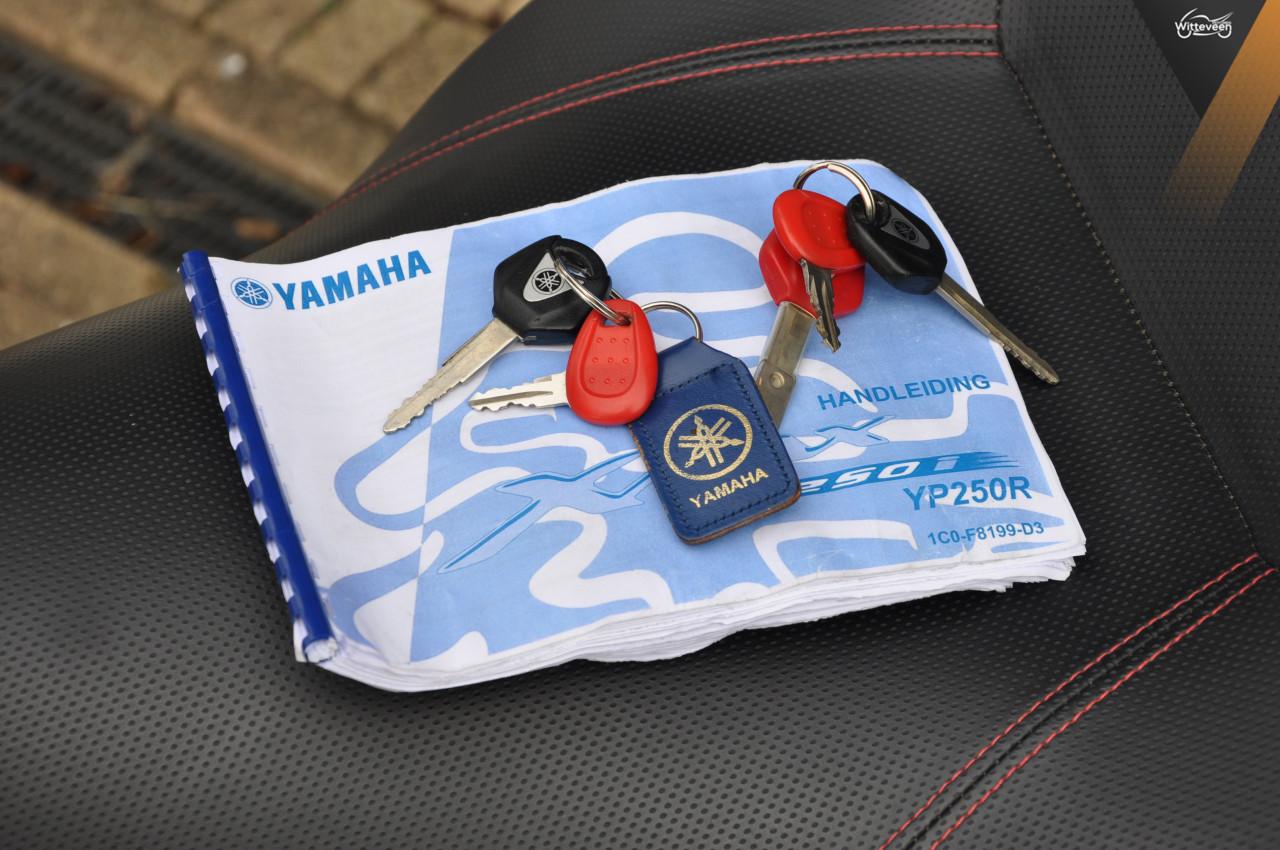 Yamaha X-max 250 12500 kilometers , Akrapovic