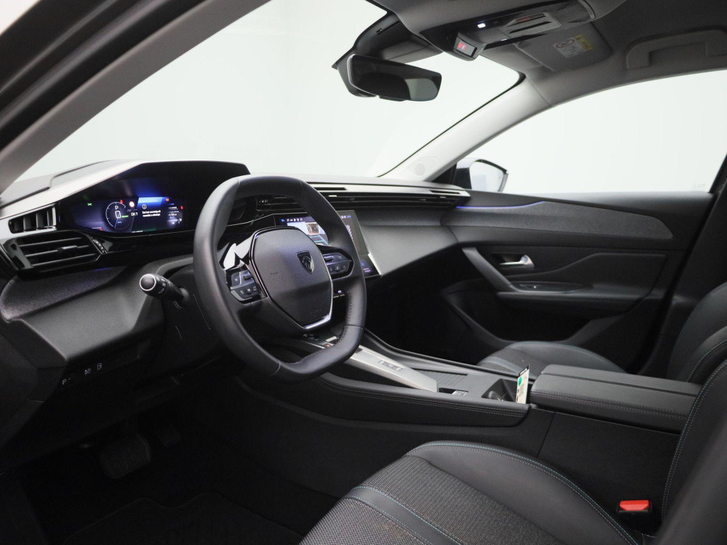 Peugeot 308 1.6 plug-in hybrid 180 allure | navigatie | apple carplay / and