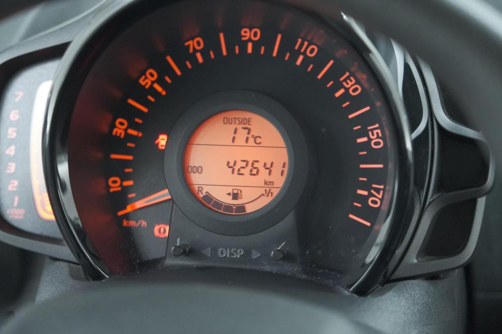 Peugeot 108 1.0 e-vti première | bluetooth radio | airco | 5 deurs