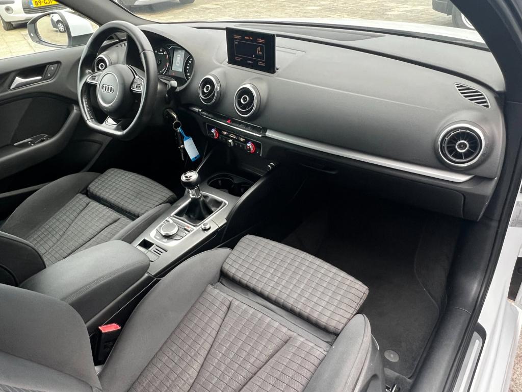 Audi A3 1.4 tfsi s-line ambition, div. extra's