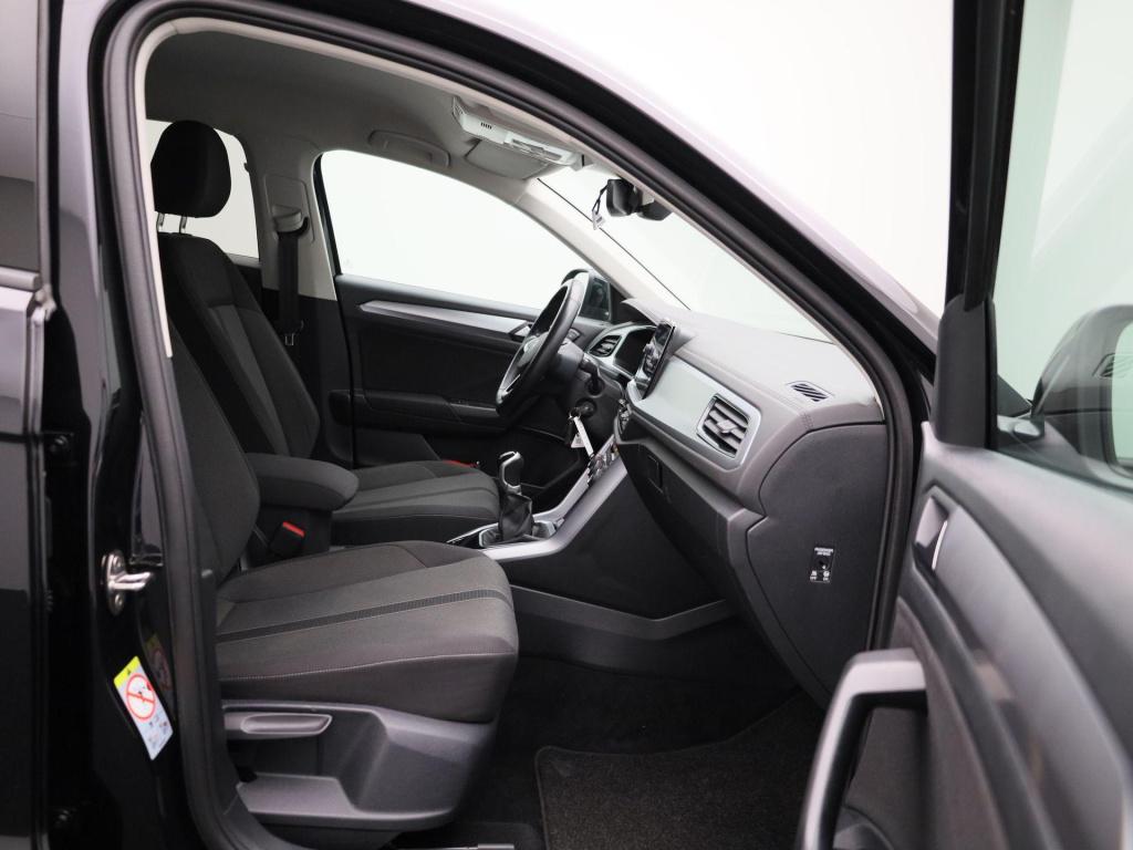 Volkswagen T-roc 1.0 tsi life | trekhaak | parkeer sensoren | virtual cockp