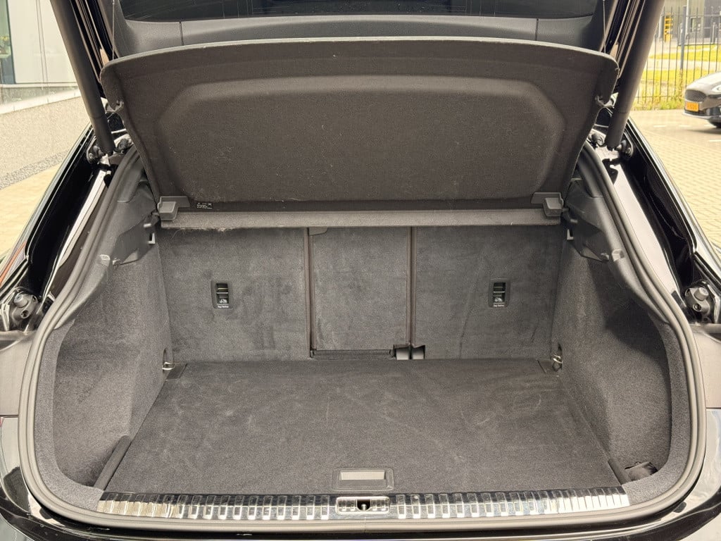 Audi Rsq3 2.5 tfsi sportback | rs-stoelen | bang en olufsen | 360 camera |