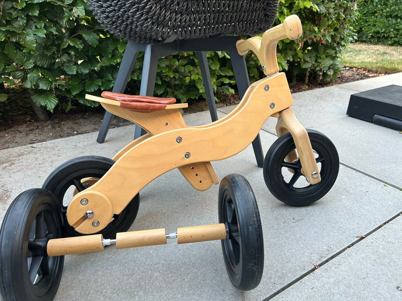 Houten loopfiets