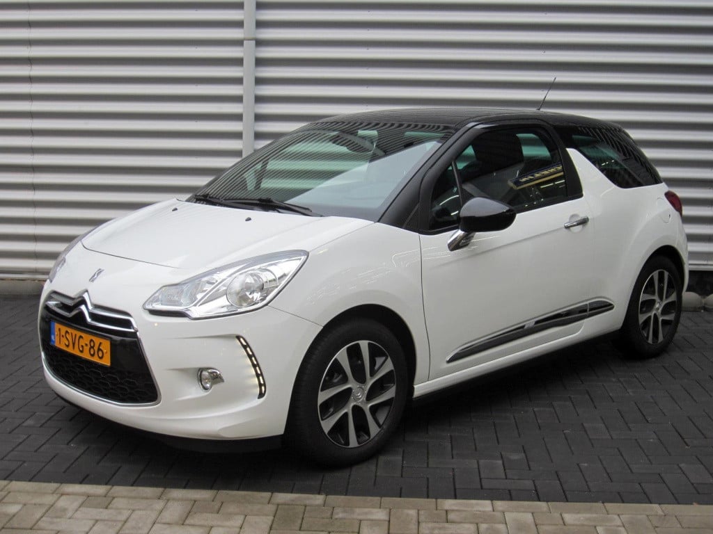 Citroen DS3 1.2 vti so chic clima/nav/park