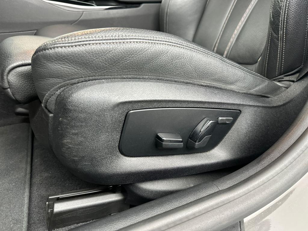 BMW 5 Serie touring 530e high executive m-sport