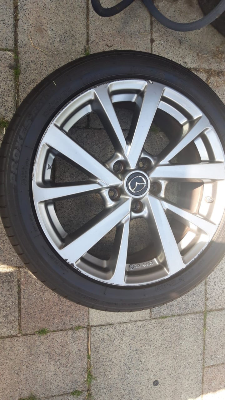 Originele 18" zomerset Mazda